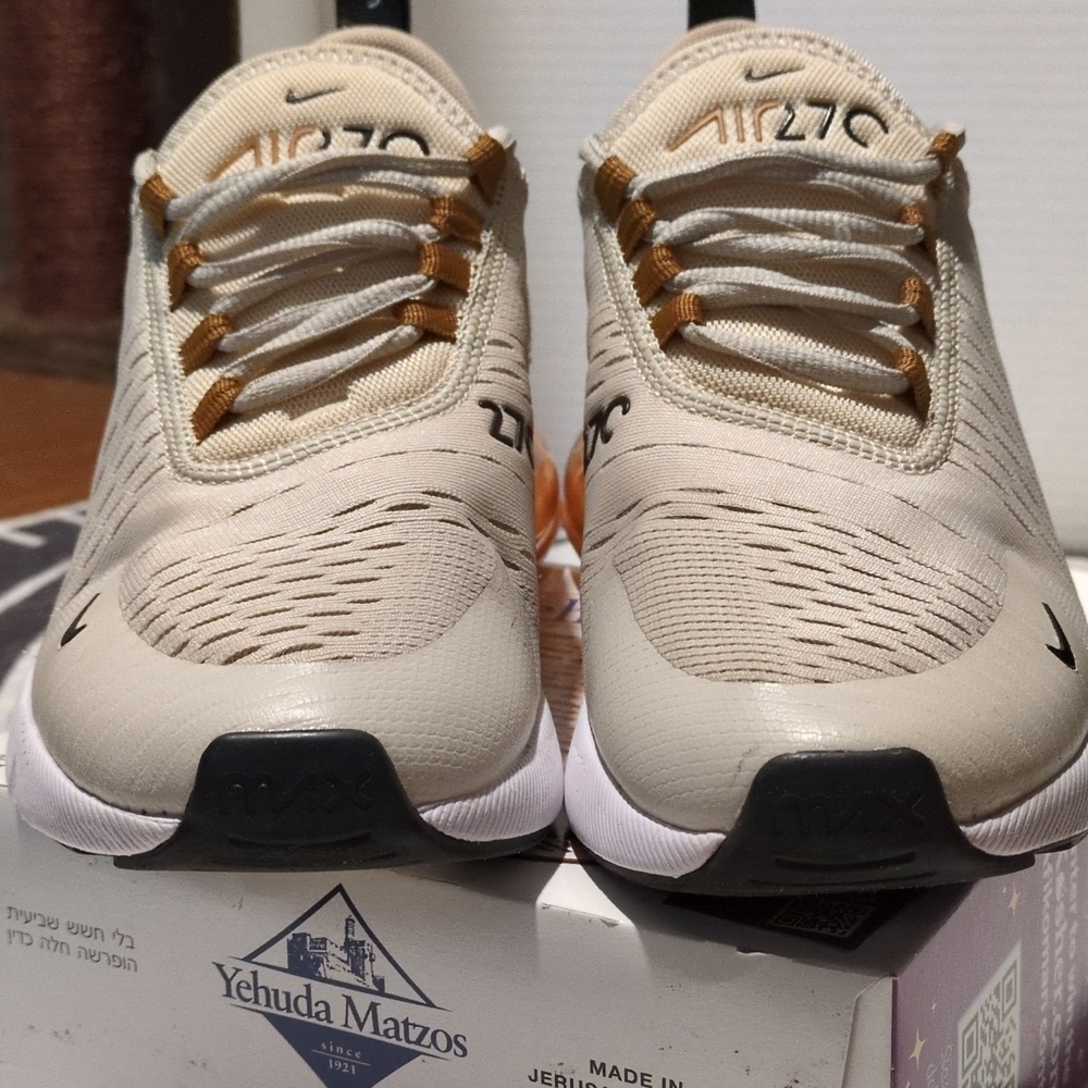 Affordable Fashion Finds Beige Sneakers